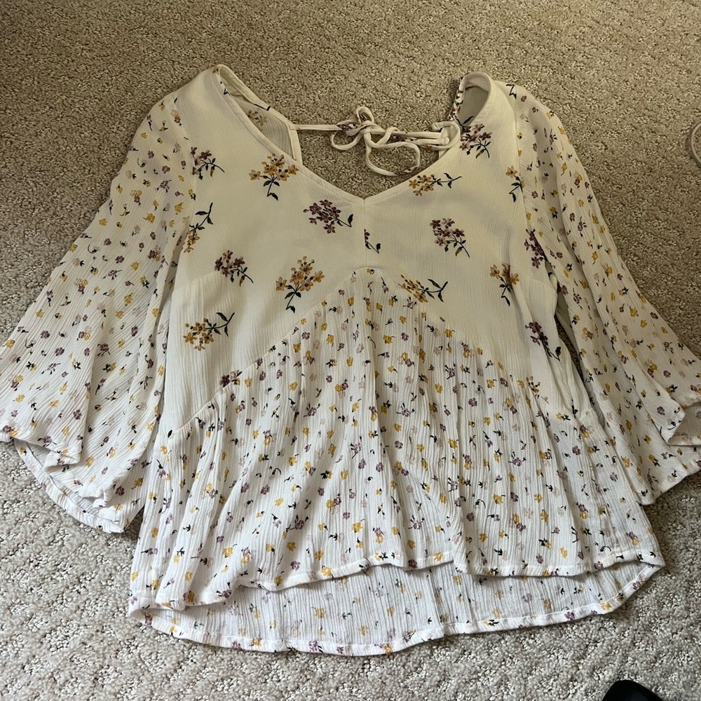 Hollister shirt